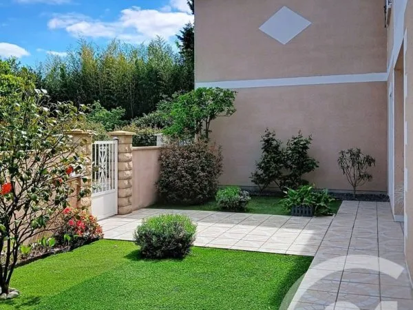 Maison 5 pièces 150 m²