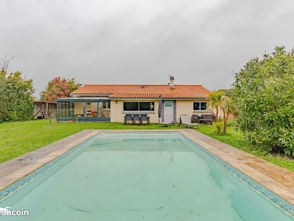 Maison 6 pièces 143 m²