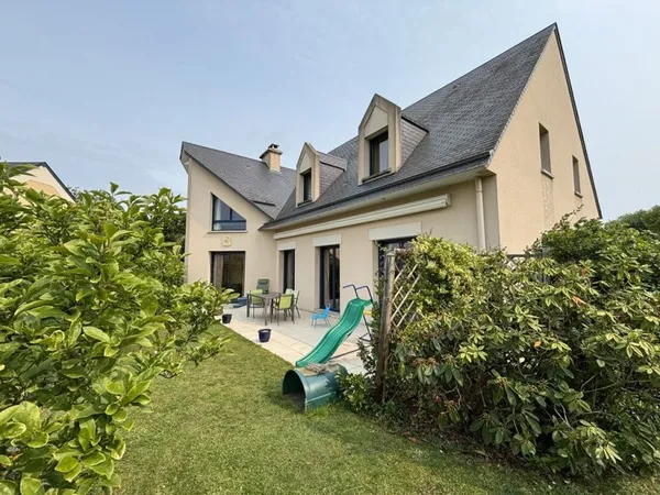 Maison de luxe 9 pièces 208 m²