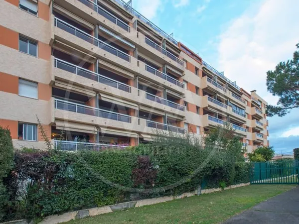 Cros de Cagnes, Pinède, Résidence de Standing piscine et gar