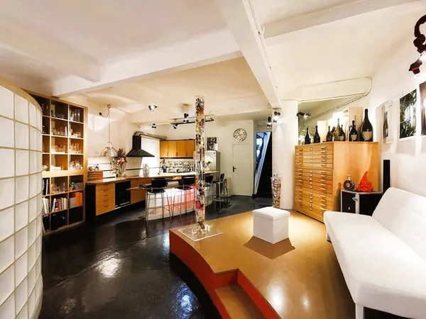 Local commercial 158 m²