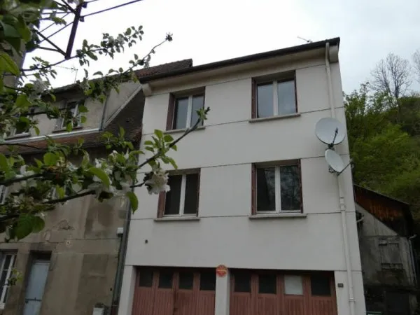 Maison proche centre ville Aubusson, 3 chambres, 2 garages