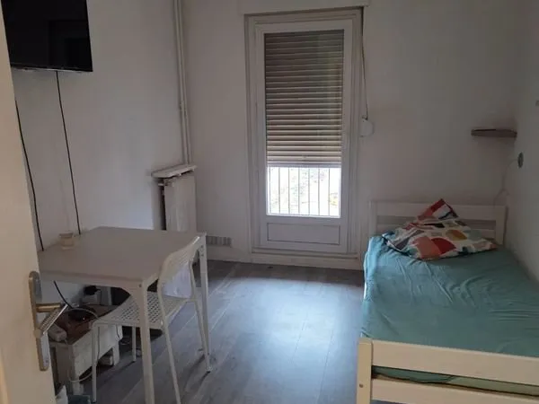 Colocation bron