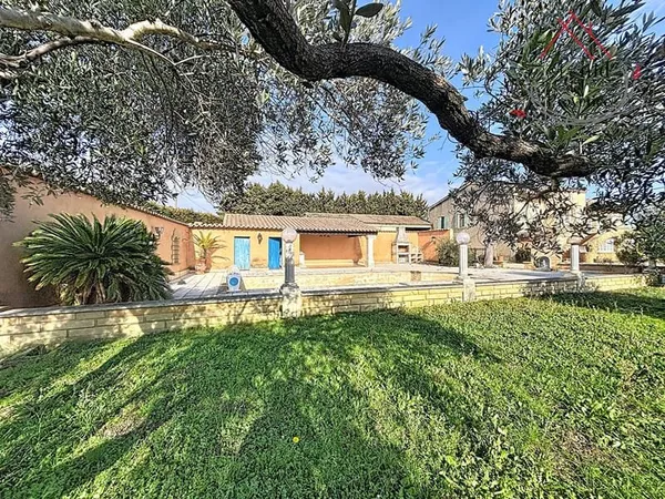 Maison Sainte Cecile Les Vignes + petite maison indépendante de 88 m²
