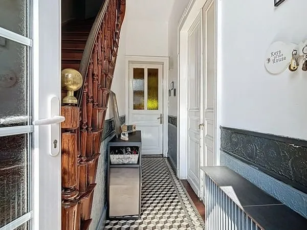Maison 8 pièces 220 m²