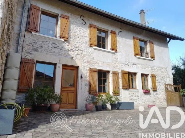 Vente Maison de village 6 pièces