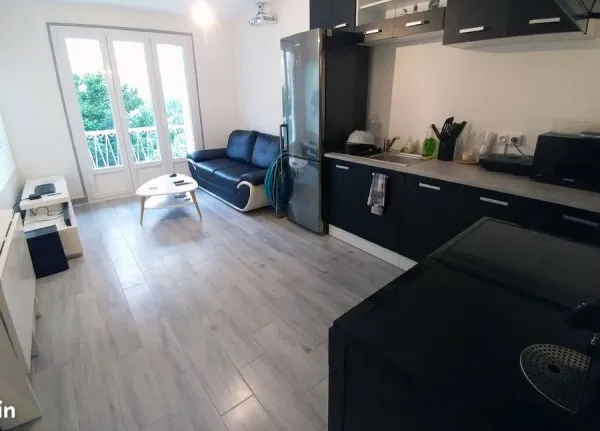 Chambre en coloc dans 85m² avec salle cinéma