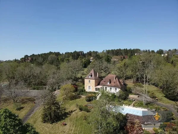 Maison 207 m²