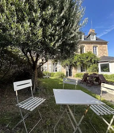 Maison 12 pièces 100 m²