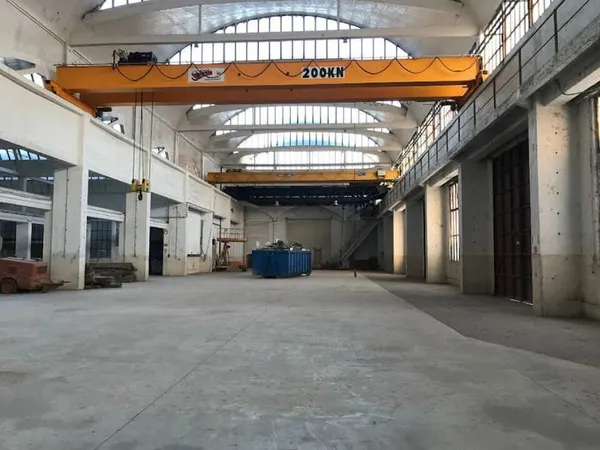 Bureaux 2395 m²