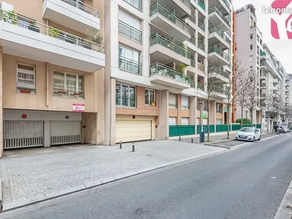 Parking Courbevoie