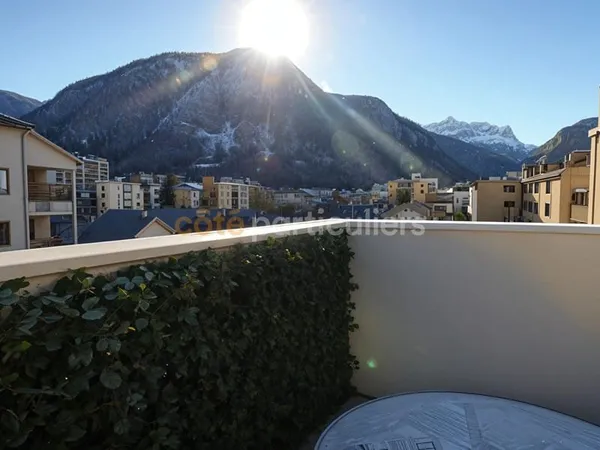 NOUVEAUTE A CLUSES - T3 LIVRE EN JANVIER 2025 AVEC VUE MONTAGNE