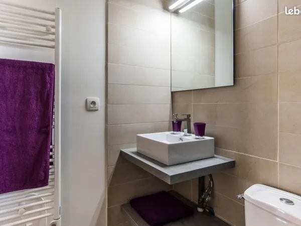 Agréable studio T1 meublé lumineuse et calme 23 m²