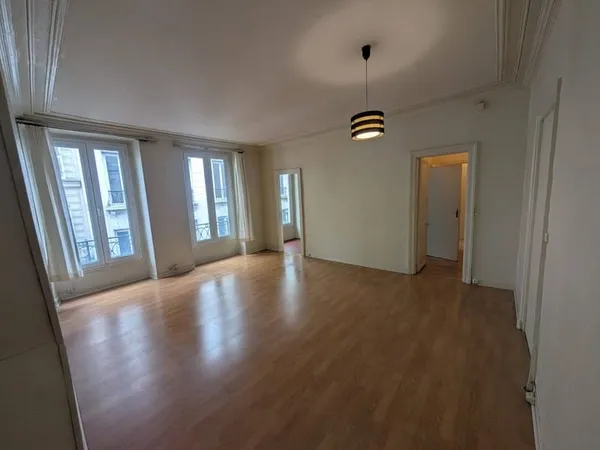 Appartement 2 pièces 56 m²
