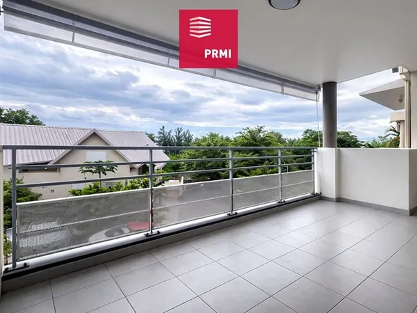 SAINT LEU CENTRE VILLE ET LAGON ! APPARTEMENT 3 PIECES AVEC VUE MER