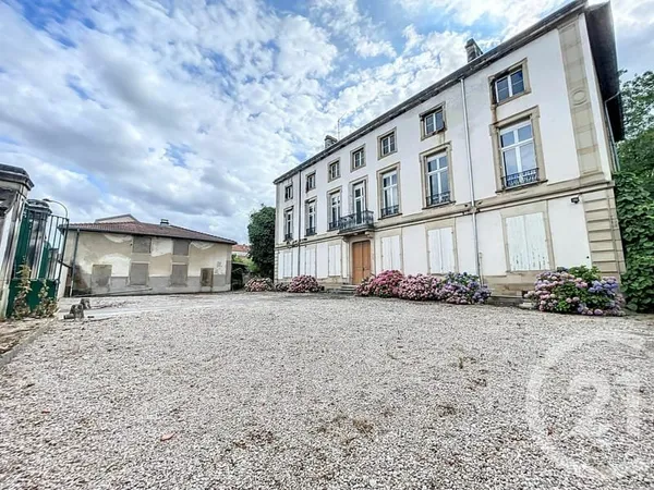 Maison 18 pièces 565 m²