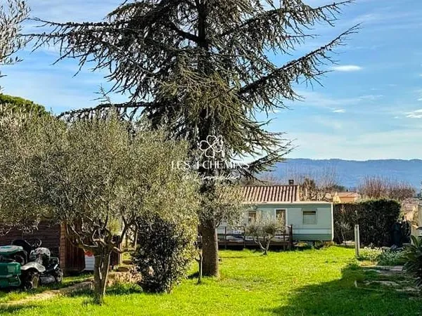 Terrain 532 m²