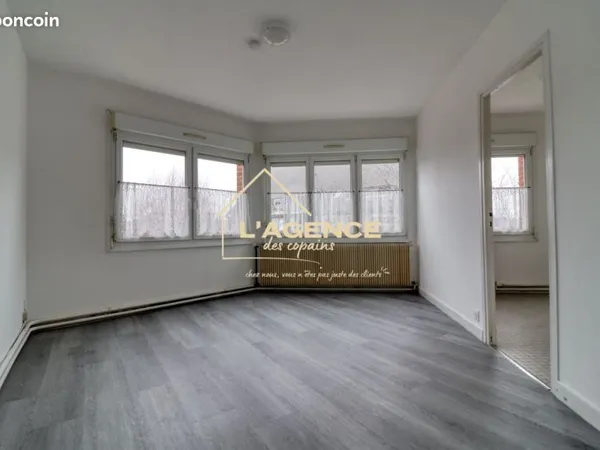 Studio 1 pièce 20 m²