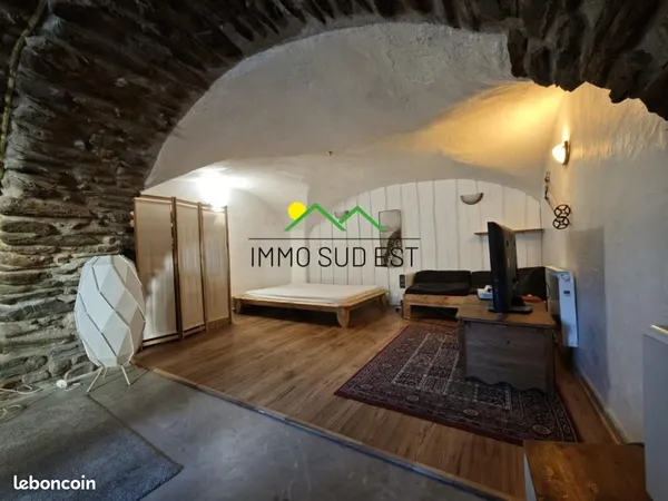 Studio 2 pièces 44 m²