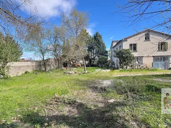 Ensemble immobilier complet avec fort potentiel, idéal projet global ou investissement!