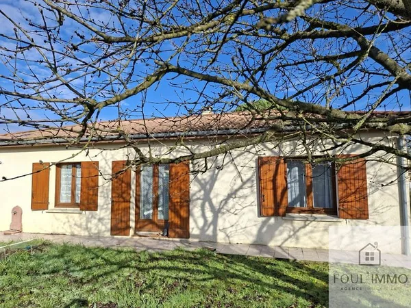 FOULAYRONNES maison de plain pieds 2 chambres