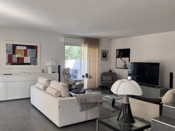 Maison 4 pièces 140 m²