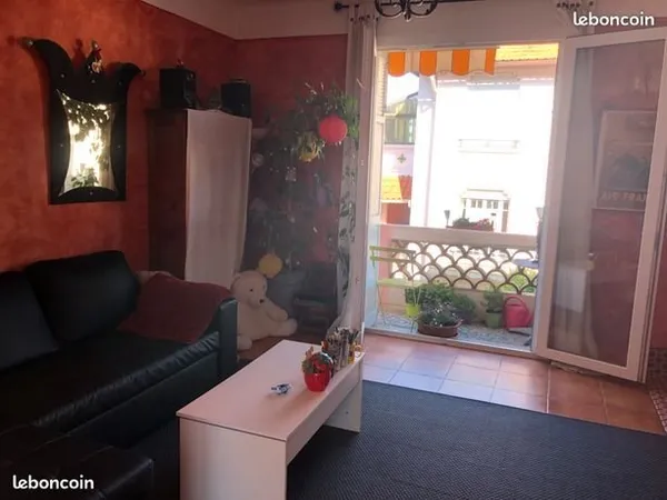 Appartement au Mourillon joli T3 traversant