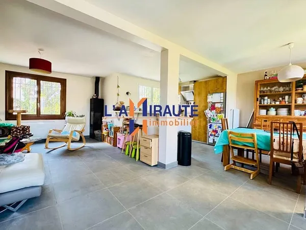 Maison 4 pièces 82 m²