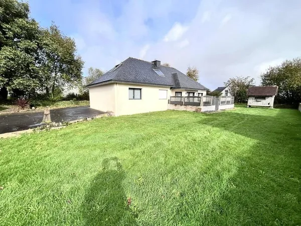 A VENDRE, 5 minutes de Landivisiau, EXCLUSIVITE