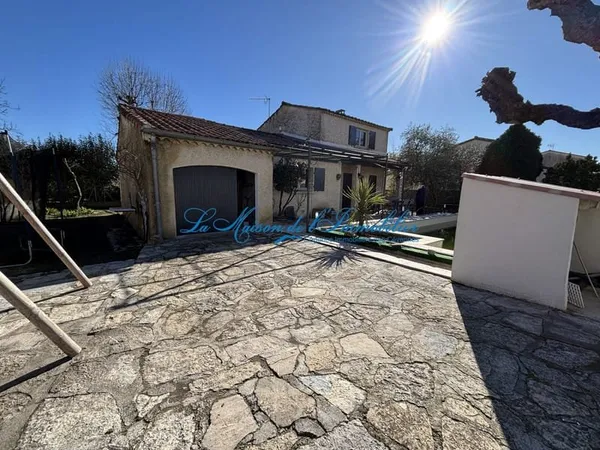Maison à vendre St Christol les ales F5 en fond d'impasse su