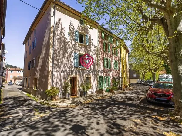 Charmante maison de village avec vue imprenable sur l'Aude