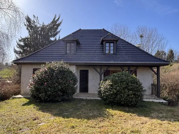 MAISON FAMILIALE DE PLAIN PIED