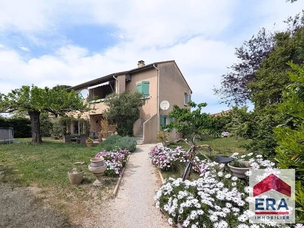 Maison 8 pièces 167 m²