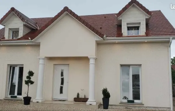 Loue maison 137m², 4 chambres et piscine