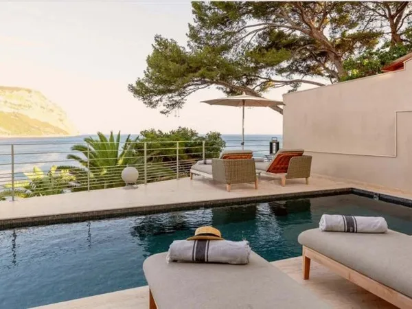 Location de vacances - Cassis - Villa 4 chambres au bord de l'eau avec vue panoramique mer et Cap Ca