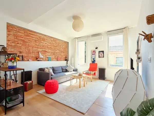 Appartement 2 pièces 81 m²