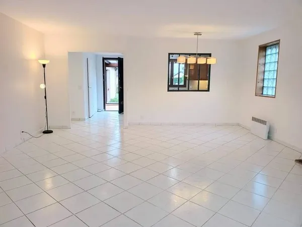 Maison de plain-pied 4 pièces 110 m²