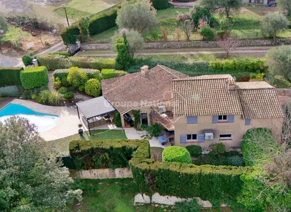 Villa le Tignet 5P 197m² sur un terrain de 2703M²