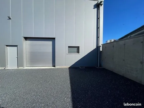Local commercial 110 m² ALBI