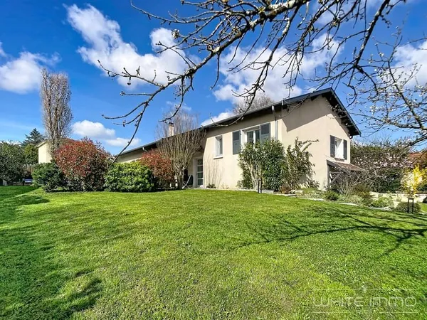 VENTE EN EXCLUSIVITE, FRANCHEVILLE BEL AIR / LIMITE TASSIN,