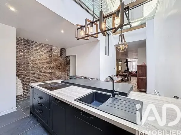 Maison 6 pièces 140 m²