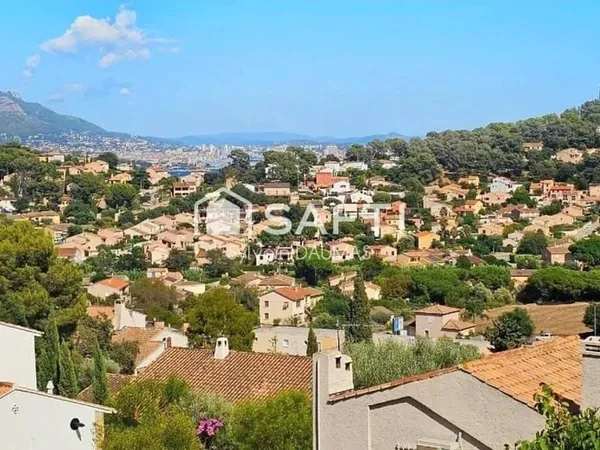 Maison de plain-pied 6 pièces 130 m²