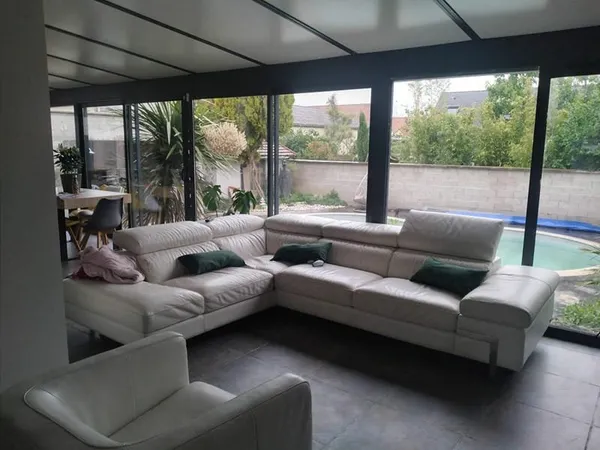 Grande maison familiale155 M² Mezieres sur seine centre 5 Chambres