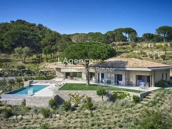 REF 227 : LOCATION - RAMATUELLE - L'OUMEDE - VILLA