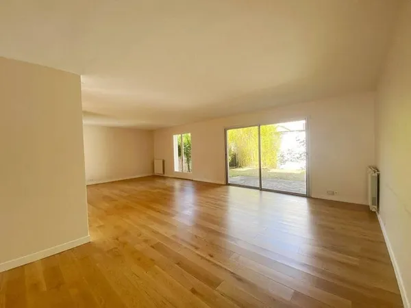 Maison 6 pièces 140 m²