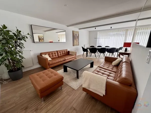 Maison 8 pièces 291 m²