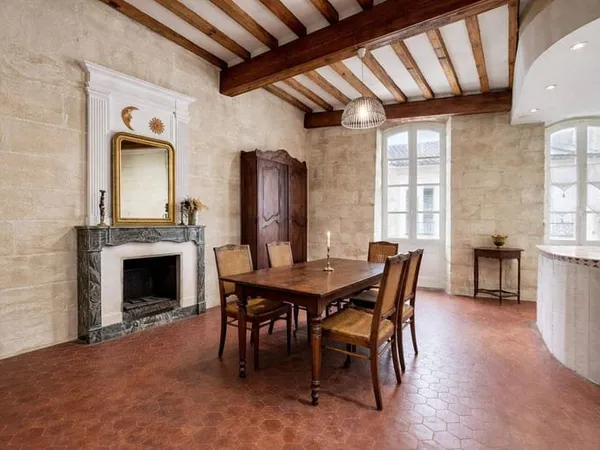 Appartement 2 pièces 85 m²