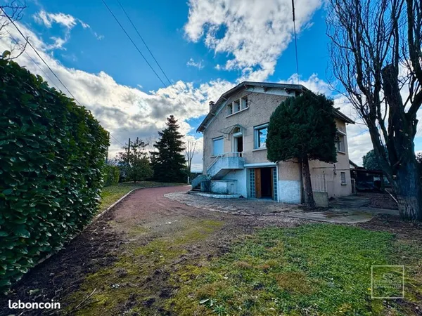 Maison 6 pièces 179 m²