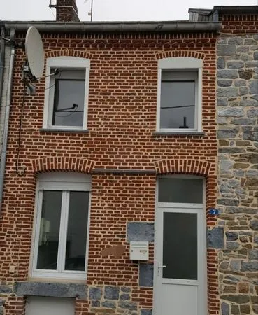 Maison à louer Solre le château