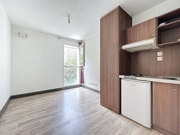 Appartement 1 pièce 17 m²